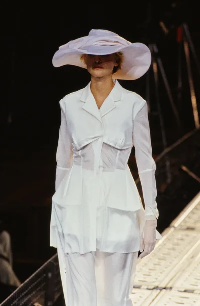 Look 35